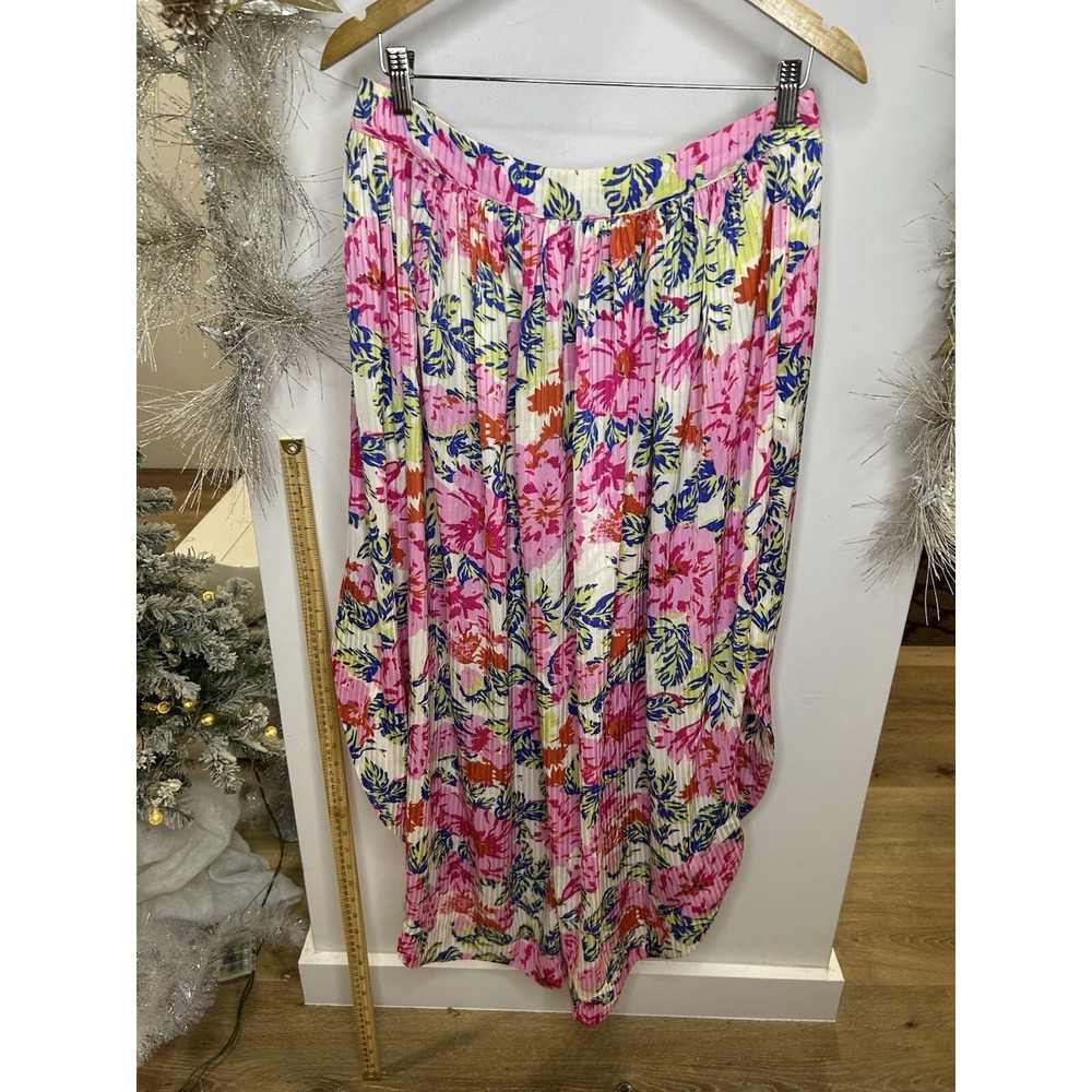 Set Forever 21 pink Floral Pants & TopWomens Size LSlits in Legs cropped palazzo